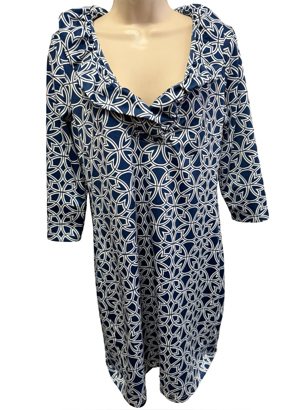 1067 / Gretchen Scott 3/4 Sleeve Print Dress
Size Small